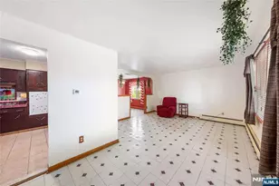 466 Delavan Ave, Newark, NJ 07107 - Photo 17