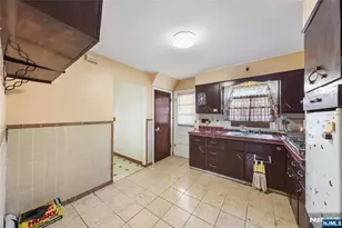 466 Delavan Ave, Newark, NJ 07107 - Photo 15
