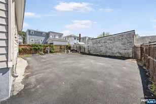 466 Delavan Ave, Newark, NJ 07107 - Photo 29
