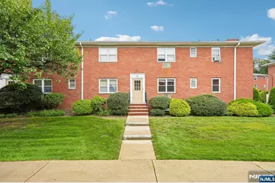 61 Knox Terrace 1A #1A, Wayne, NJ 07470 - Photo 1
