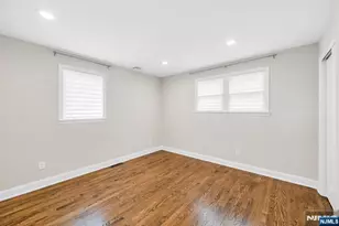23 Hampshire Rd, Paramus, NJ 07652 - Photo 19