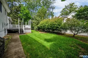 23 Hampshire Rd, Paramus, NJ 07652 - Photo 29