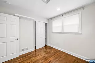 23 Hampshire Rd, Paramus, NJ 07652 - Photo 13