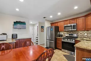 411 Heights Dr 8, Haledon, NJ 07508 - Photo 13