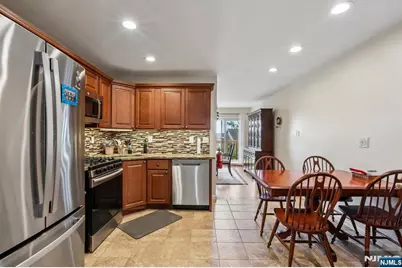 411 Heights Drive 8 #8, Haledon, NJ 07508 - Photo 15