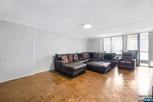200 Winston Dr 1502, Cliffside Park, NJ 07010 - Photo 5