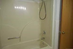 165 River Road 165, Clifton, NJ 07014 - Photo 11