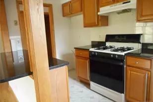 165 River Road 165, Clifton, NJ 07014 - Photo 3