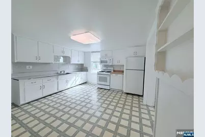 164 Grand Avenue, Park Ridge, NJ 07656 - Photo 5