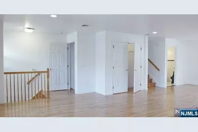 330 Lincoln Avenue, Fort Lee, NJ 07024 - Photo 7