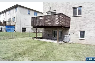330 Lincoln Avenue, Fort Lee, NJ 07024 - Photo 19