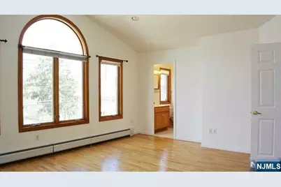330 Lincoln Avenue, Fort Lee, NJ 07024 - Photo 15
