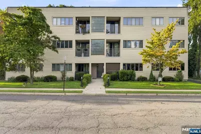 24 Crest Street 2C #2C, Westwood, NJ 07675 - Photo 1