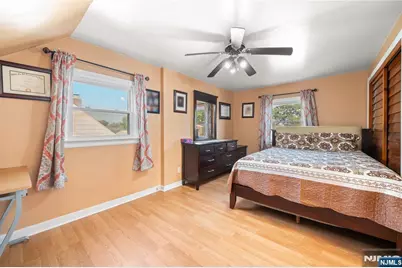 109 Maple Hill Road, Clifton, NJ 07013 - Photo 15