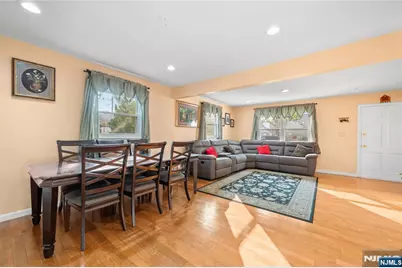 109 Maple Hill Road, Clifton, NJ 07013 - Photo 5