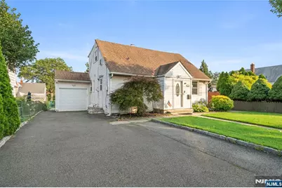 109 Maple Hill Road, Clifton, NJ 07013 - Photo 1