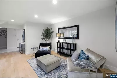 827 Alden Road, Paramus, NJ 07652 - Photo 5