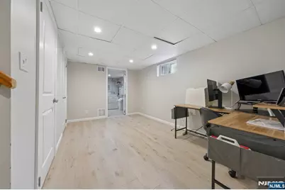 175 Marginal Road, Elmwood Park, NJ 07407 - Photo 31