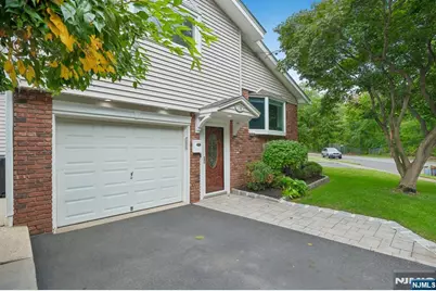 175 Marginal Road, Elmwood Park, NJ 07407 - Photo 3