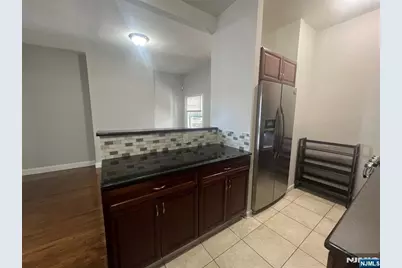 110 Peabody Place 2 #2, Newark, NJ 07104 - Photo 5