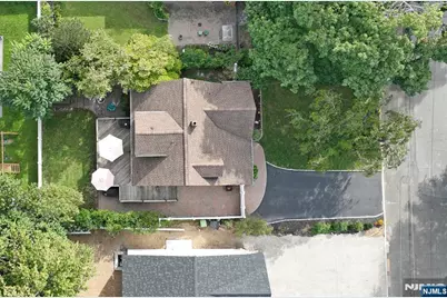 700 Evans Street, Paramus, NJ 07652 - Photo 31