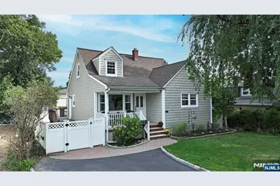 700 Evans Street, Paramus, NJ 07652 - Photo 27