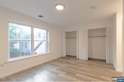 242 Graham Avenue, Paterson, NJ 07501 - Photo 11