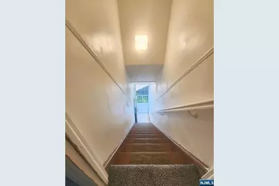 23 Park Avenue 2 #2, Garfield, NJ 07026 - Photo 15