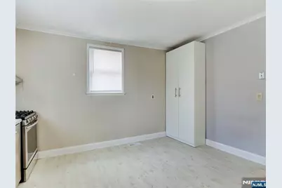 60 Montague Place 1 #1, Montclair, NJ 07042 - Photo 7