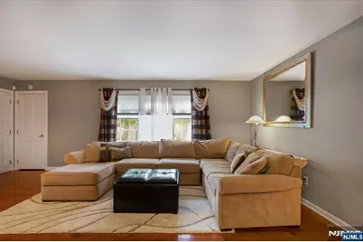124 Falls Bridge Drive 629 #629, Totowa, NJ 07512 - Photo 5