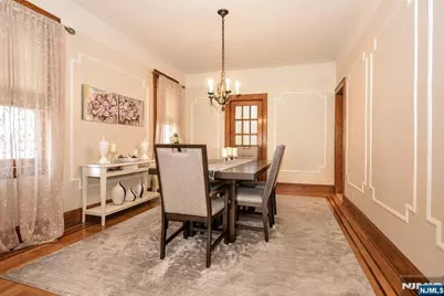 519 Saint Pauls Avenue, Cliffside Park, NJ 07010 - Photo 11