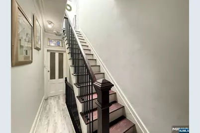270 1/2 Summit Avenue 1st Fl #1st fl, Jersey City, NJ 07306 - Photo 13