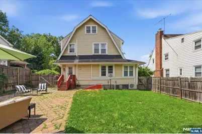 187 Kings Court, Teaneck Township, NJ 07666 - Photo 39