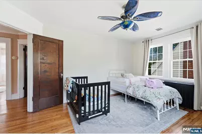 187 Kings Court, Teaneck Township, NJ 07666 - Photo 7
