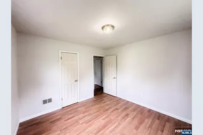 128 Catherine Avenue, Mahwah, NJ 07430 - Photo 9