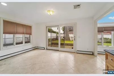14 Leighton Street, Englewood Cliffs, NJ 07632 - Photo 9