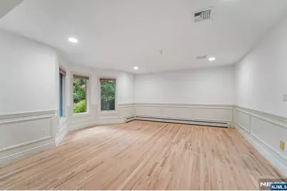 14 Leighton Street, Englewood Cliffs, NJ 07632 - Photo 17