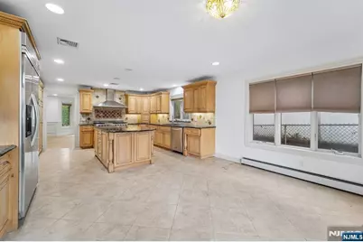 14 Leighton Street, Englewood Cliffs, NJ 07632 - Photo 11