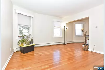 175 Center Avenue 2nd Floor #2nd Floor, Westwood, NJ 07675 - Photo 11