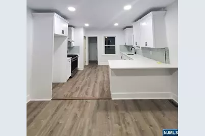 141 Humboldt Street, East Rutherford, NJ 07073 - Photo 3