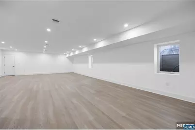 127 Washington Avenue, Rutherford, NJ 07070 - Photo 23