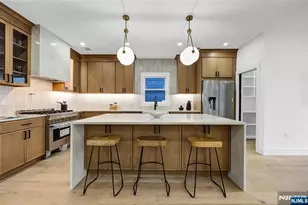127 Washington Ave, Rutherford, NJ 07070 - Photo 15