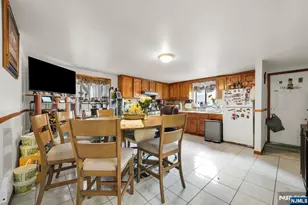 83 Pacific St, Newark, NJ 07105 - Photo 5