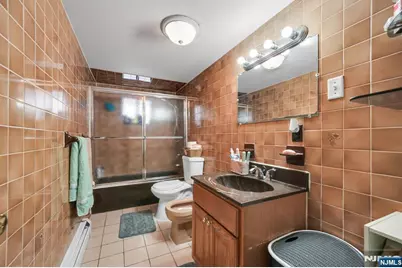 83 Pacific Street, Newark, NJ 07105 - Photo 21