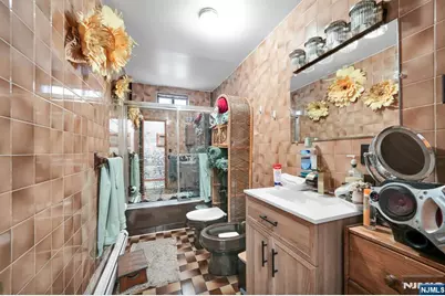 83 Pacific Street, Newark, NJ 07105 - Photo 9