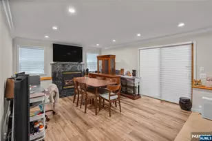 318 Briarcliff Ln, Paramus, NJ 07652 - Photo 21