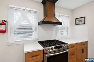 93 27th St, Bayonne, NJ 07002 - Photo 15