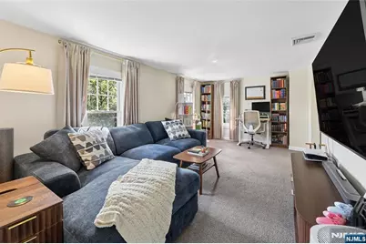166 Crescent Avenue, Waldwick, NJ 07463 - Photo 23