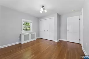166 Crescent Ave, Waldwick, NJ 07463 - Photo 17