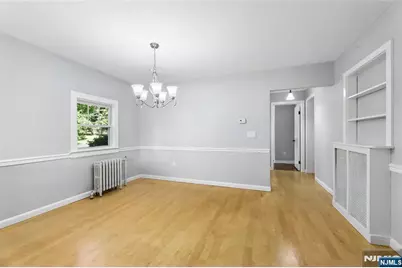 166 Crescent Avenue, Waldwick, NJ 07463 - Photo 7